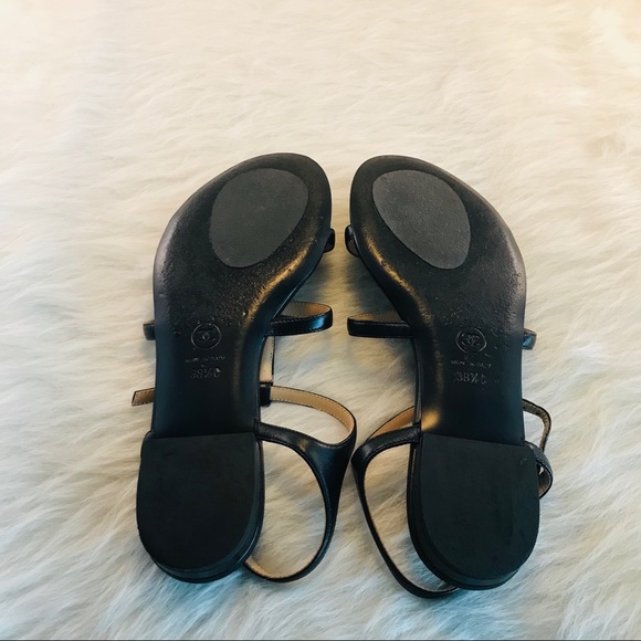 CHANEL Leather Sandals Gold Chain & CC Stars Black - Picture 6 of 8